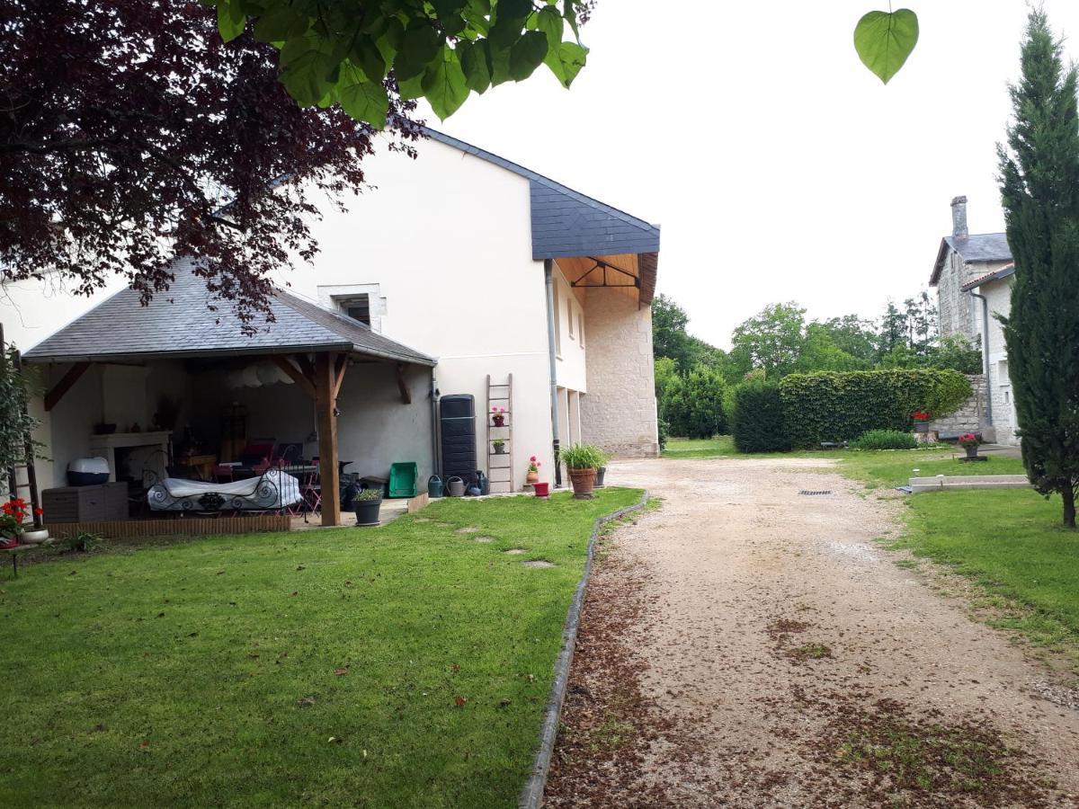Amanala Poitou Saint-Genest-d'Ambiere