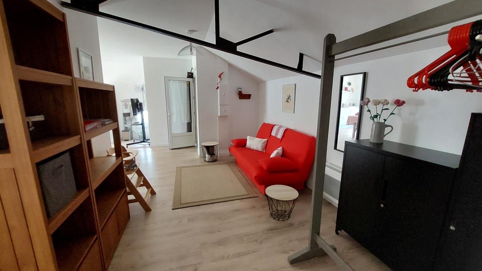 Amanala Poitou Apartment Saint-Genest-d'Ambiere